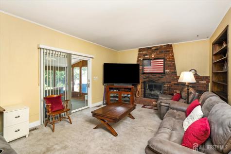 176 Clay Street Milltown NJ 08850