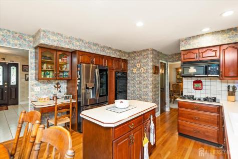 176 Clay Street Milltown NJ 08850