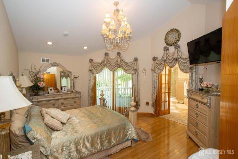 58 Miara Street Sayreville NJ 08859