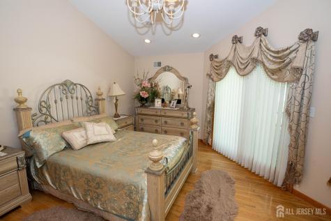 58 Miara Street Sayreville NJ 08859