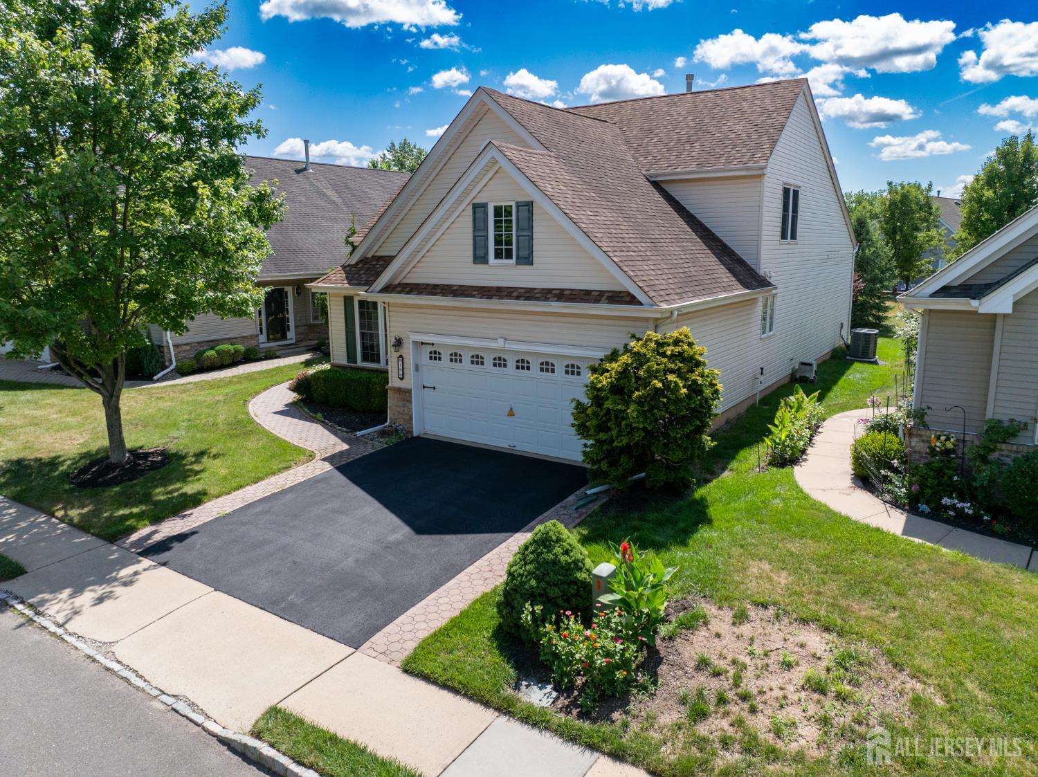 19 Republic Row Franklin NJ 08873