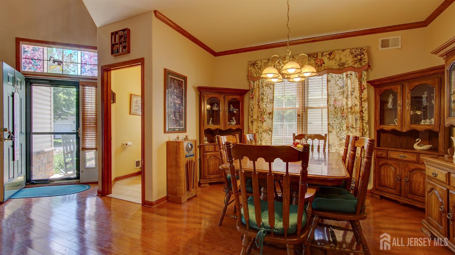 19 Republic Row Franklin NJ 08873