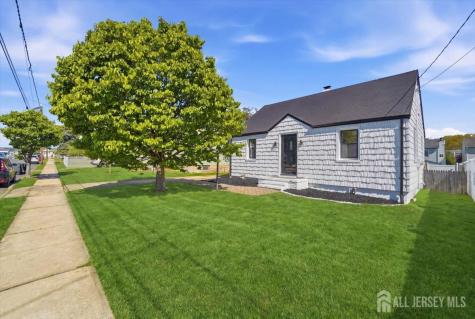 48 Delaware Avenue Carteret NJ 07008