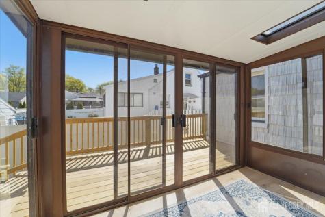 48 Delaware Avenue Carteret NJ 07008