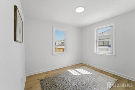 48 Delaware Avenue Carteret NJ 07008