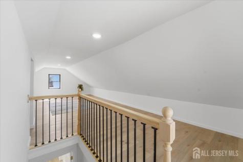 48 Delaware Avenue Carteret NJ 07008