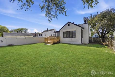48 Delaware Avenue Carteret NJ 07008