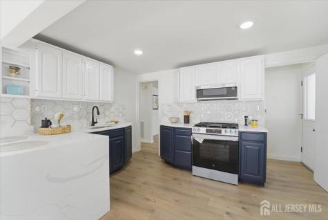 48 Delaware Avenue Carteret NJ 07008