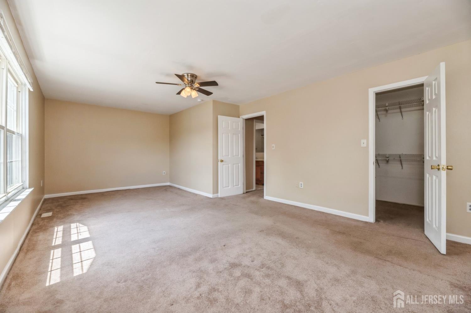 7 Sloop Square Howell NJ 07228