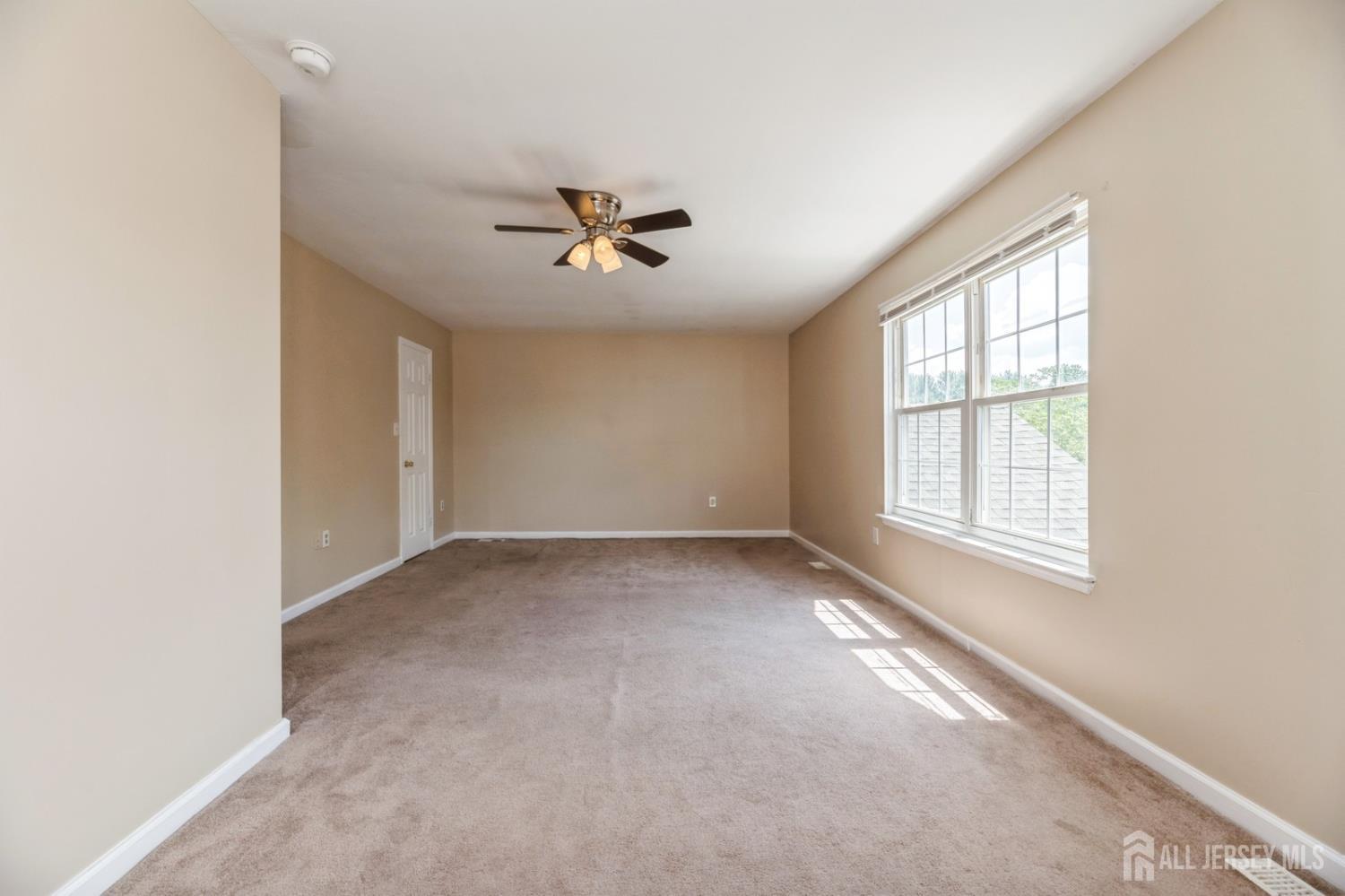 7 Sloop Square Howell NJ 07228