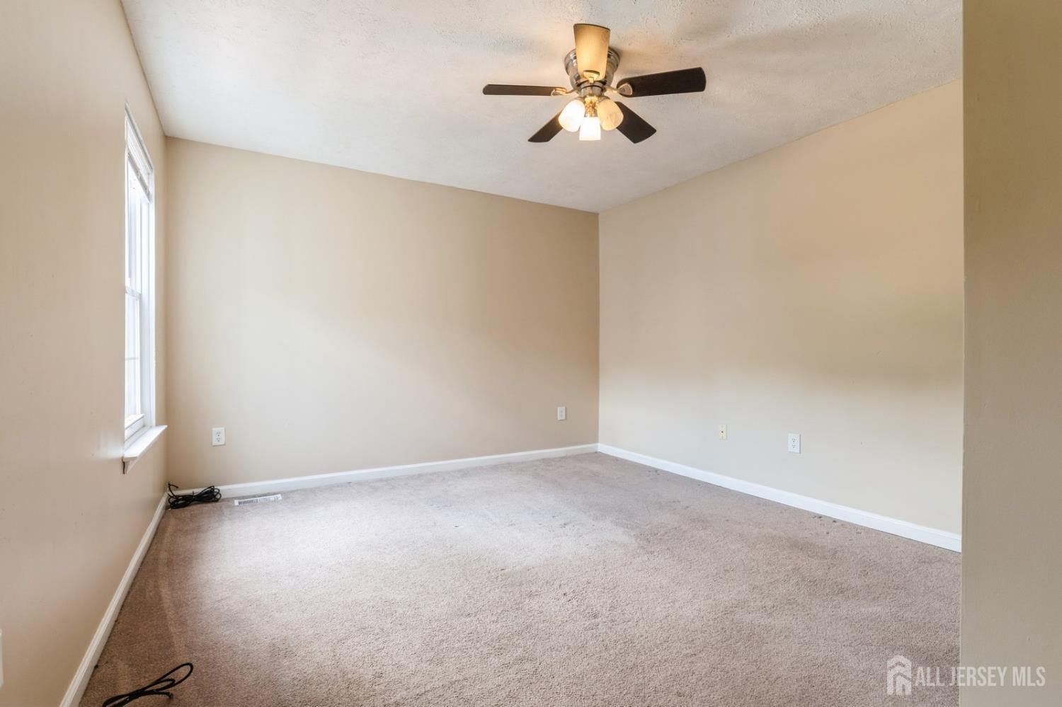 7 Sloop Square Howell NJ 07228