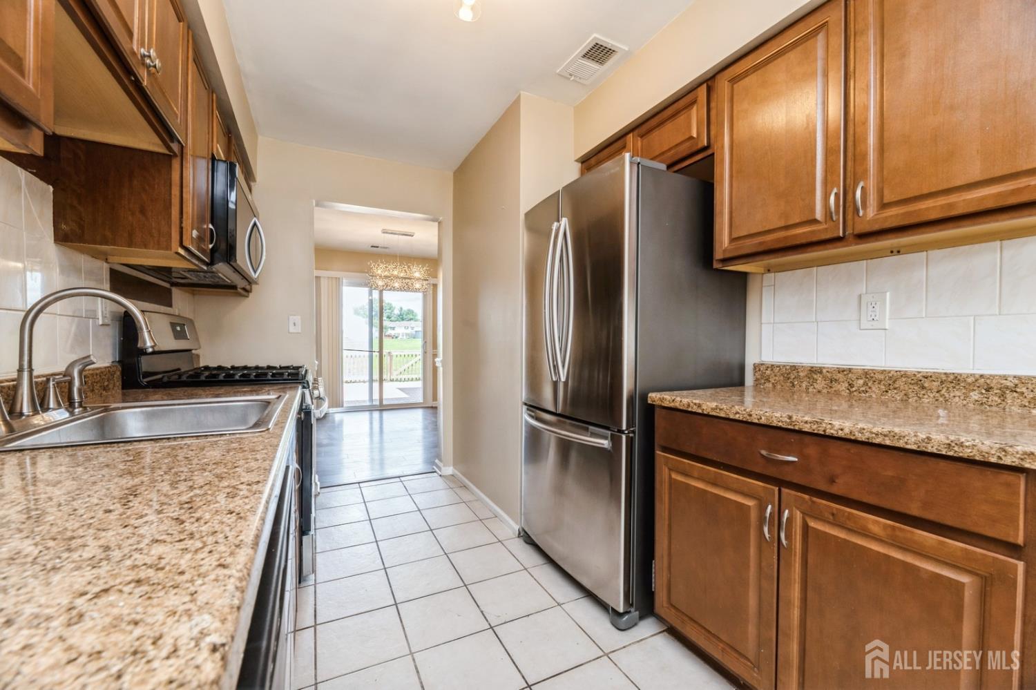 7 Sloop Square Howell NJ 07228