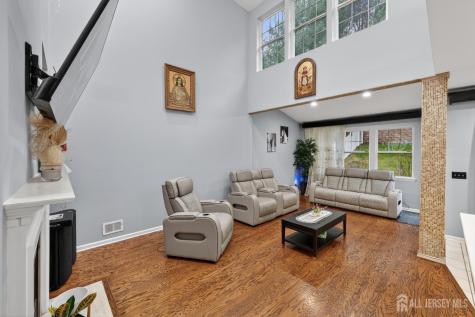 351 Wedgewood Road Morganville NJ 07751