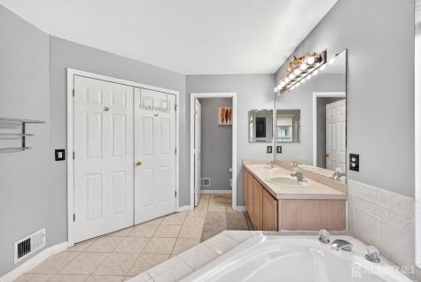 351 Wedgewood Road Morganville NJ 07751
