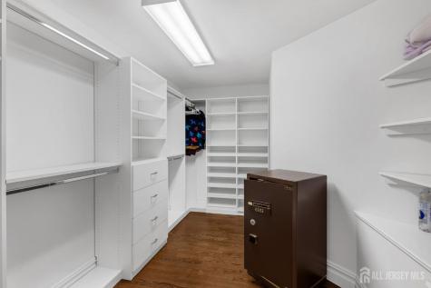 1355 NE Abbott Boulevard Fort Lee NJ 07024