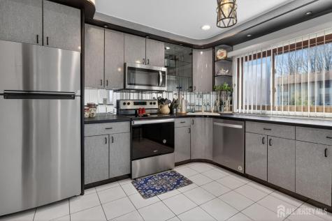 145 Harbinson Place East Windsor NJ 08520