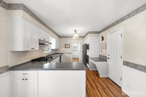 2 Paula Street Edison NJ 08820