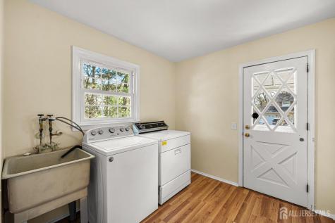 2 Paula Street Edison NJ 08820