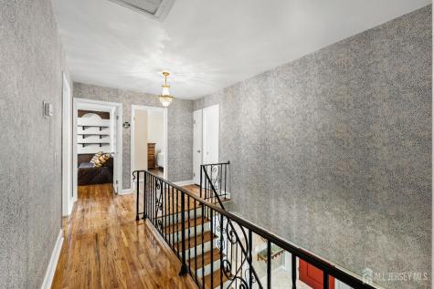 2 Paula Street Edison NJ 08820