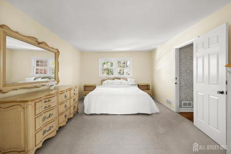 2 Paula Street Edison NJ 08820