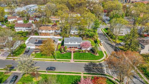 2 Paula Street Edison NJ 08820