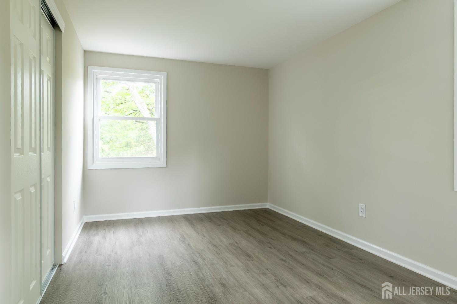 4 Overbrook Road Franklin NJ 08873