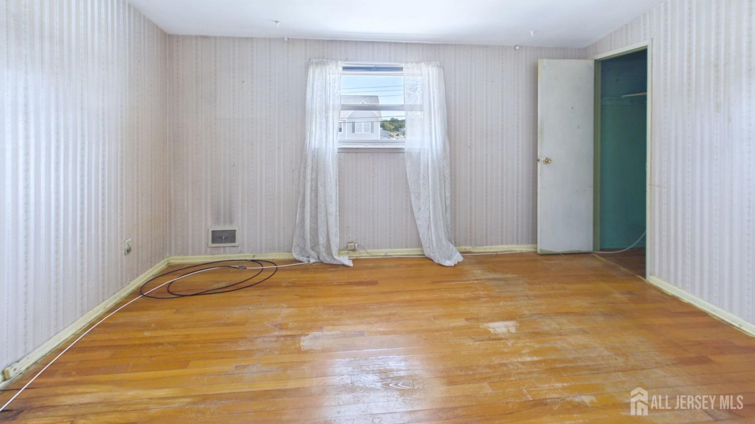 27 Grace Drive Old Bridge NJ 08857