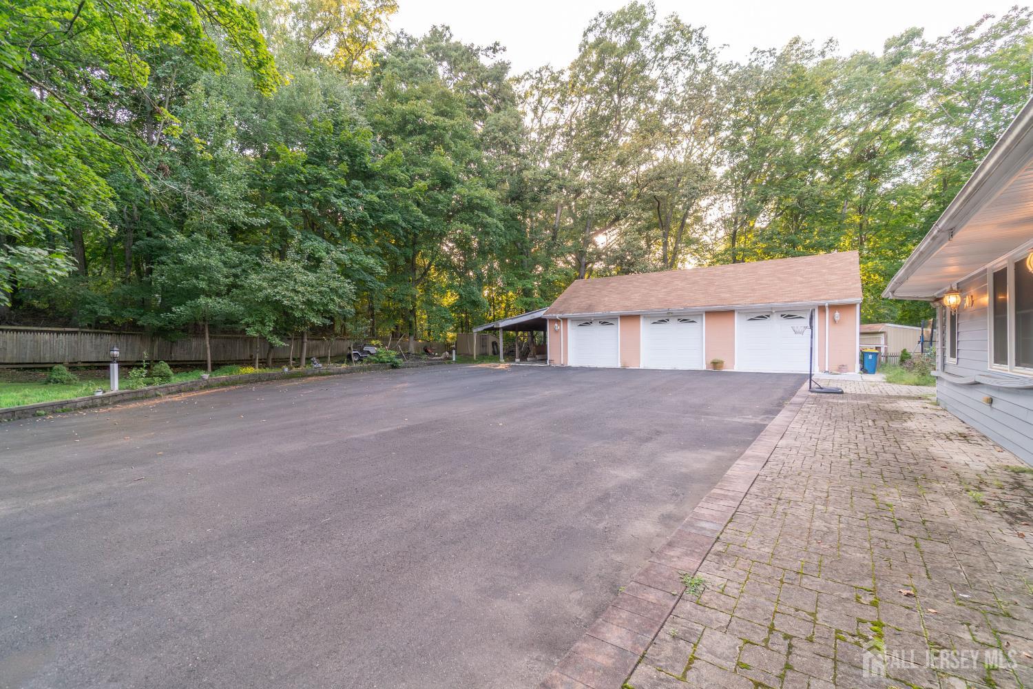 2 Agress Road Millstone NJ 08535