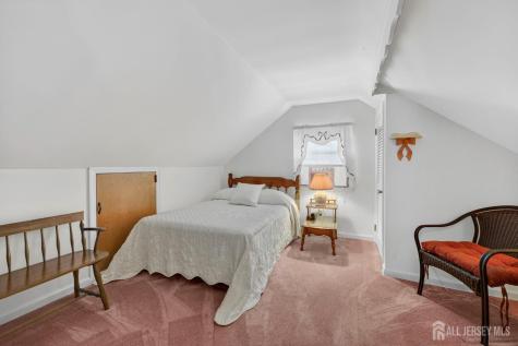 4 Gregory Drive Hamilton NJ 08690