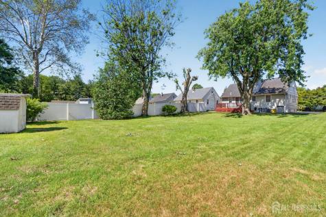 4 Gregory Drive Hamilton NJ 08690