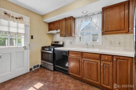 4 Gregory Drive Hamilton NJ 08690