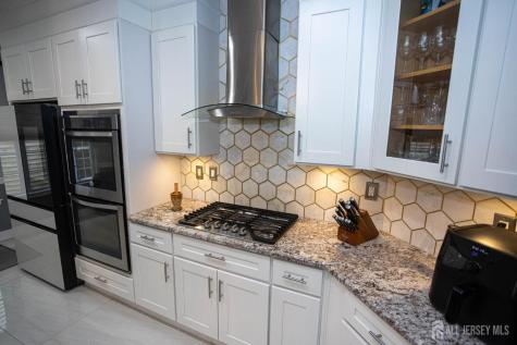 16 Biesiada Court Sayreville NJ 08859