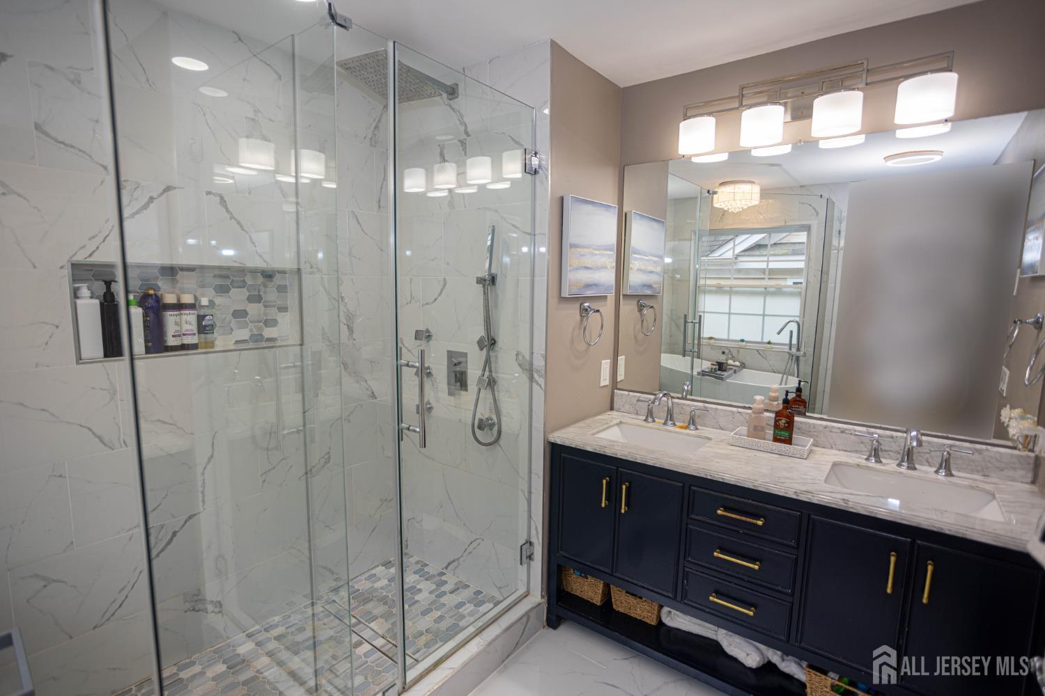 16 Biesiada Court Sayreville NJ 08859