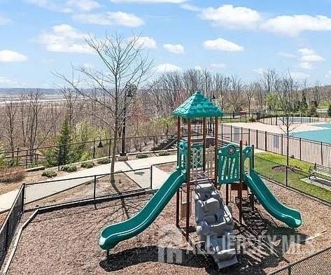 16 Biesiada Court Sayreville NJ 08859