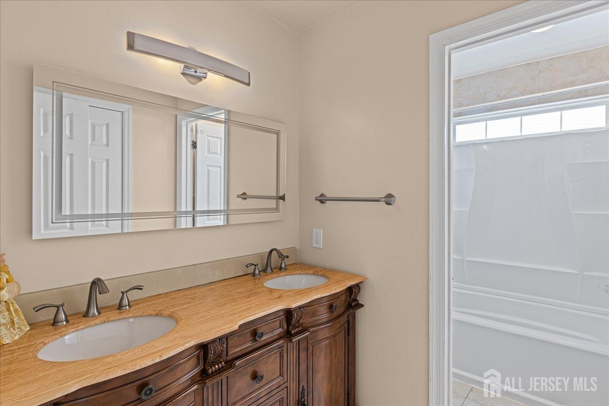 22 Stanford Drive South Brunswick NJ 08824