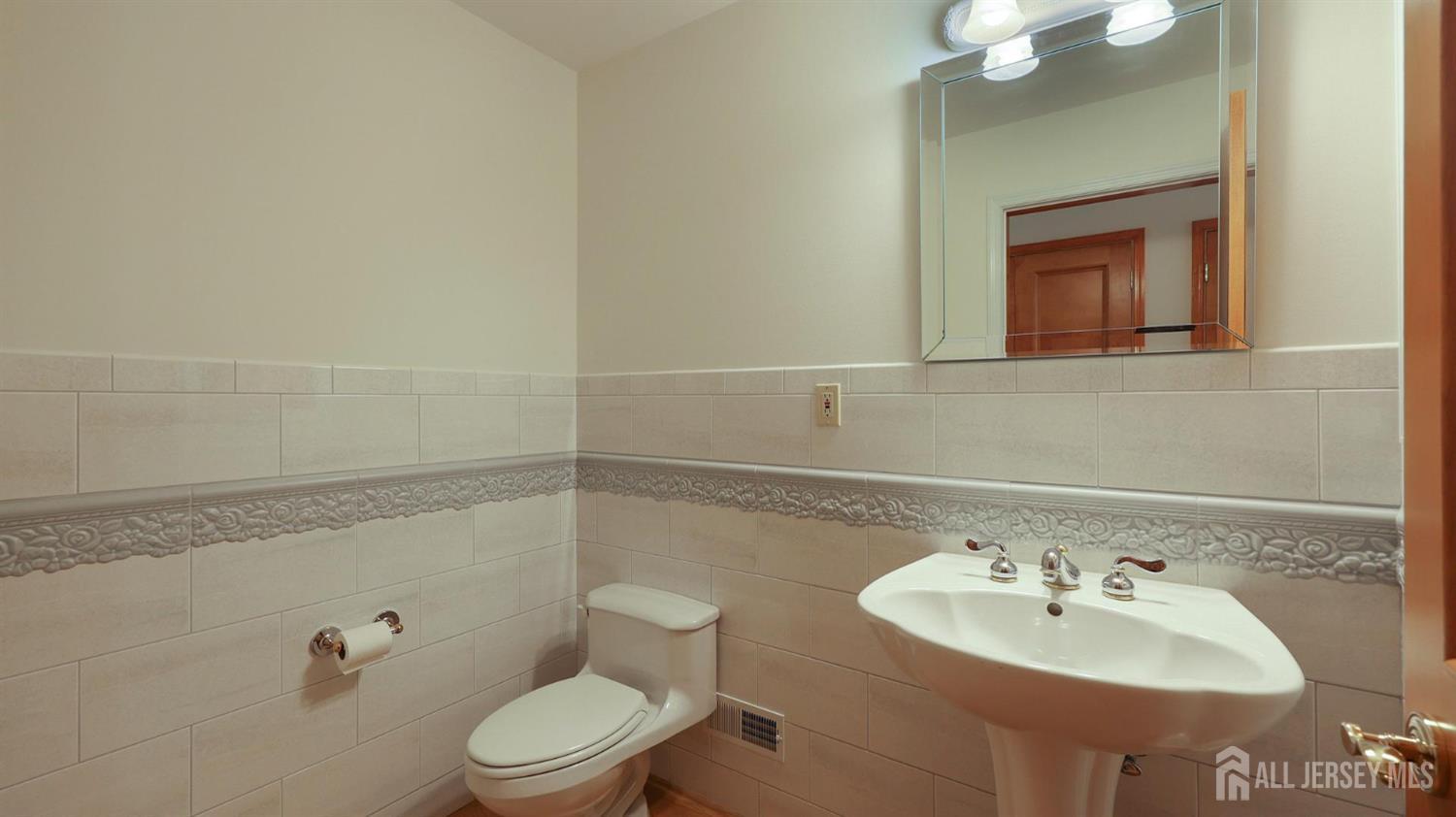 1700 Perrineville Road Monroe NJ 08831