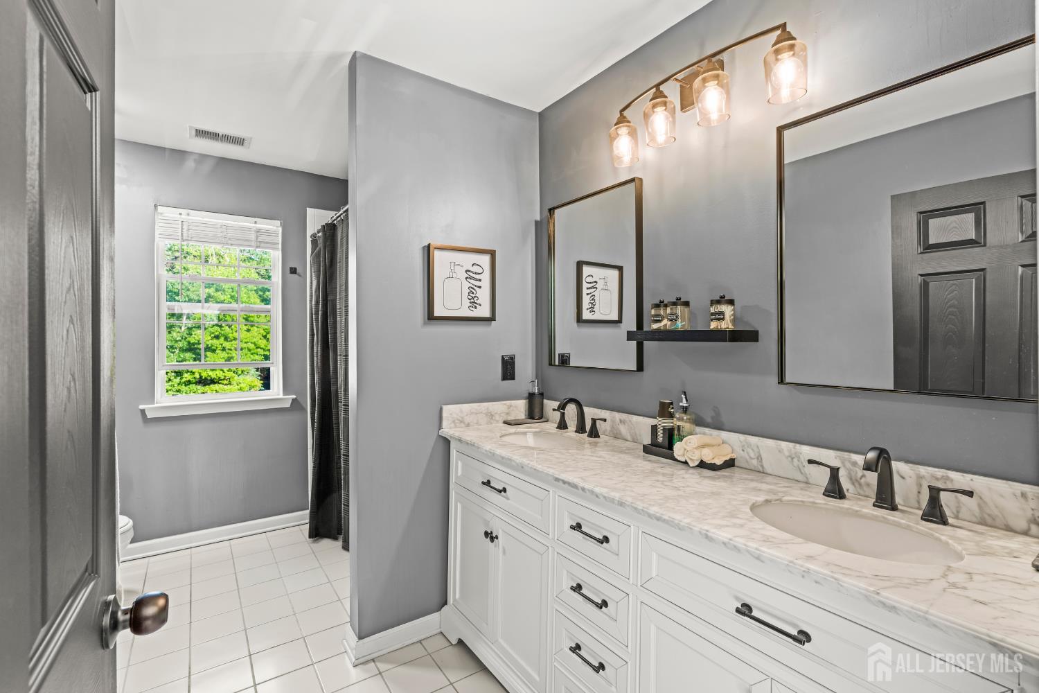 10 Altori Court Little Egg Harbor NJ 08087