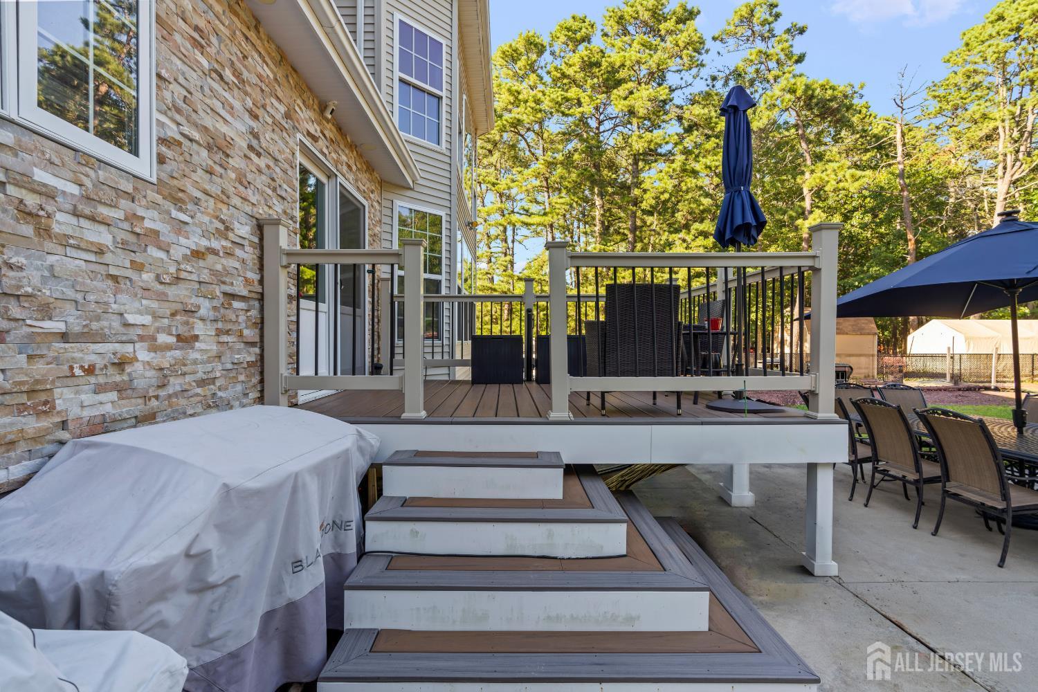 10 Altori Court Little Egg Harbor NJ 08087