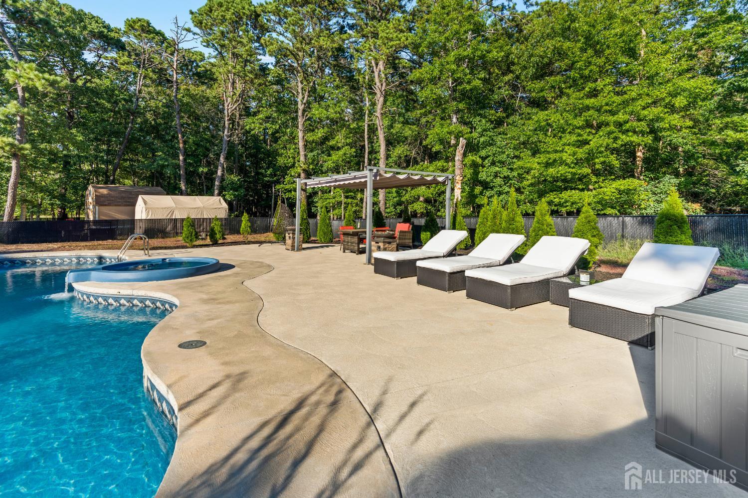 10 Altori Court Little Egg Harbor NJ 08087