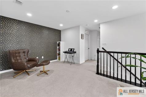 10 Woodrose Lane Monroe NJ 08831
