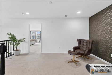 10 Woodrose Lane Monroe NJ 08831