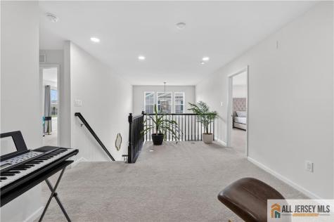10 Woodrose Lane Monroe NJ 08831