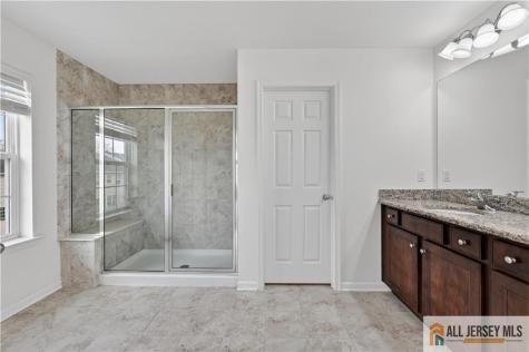 10 Woodrose Lane Monroe NJ 08831