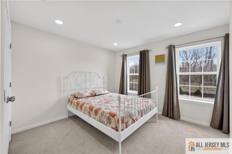 10 Woodrose Lane Monroe NJ 08831