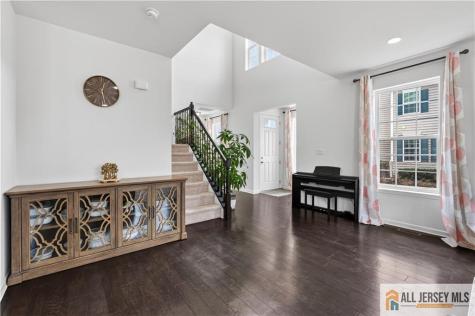10 Woodrose Lane Monroe NJ 08831