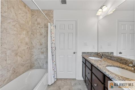 10 Woodrose Lane Monroe NJ 08831