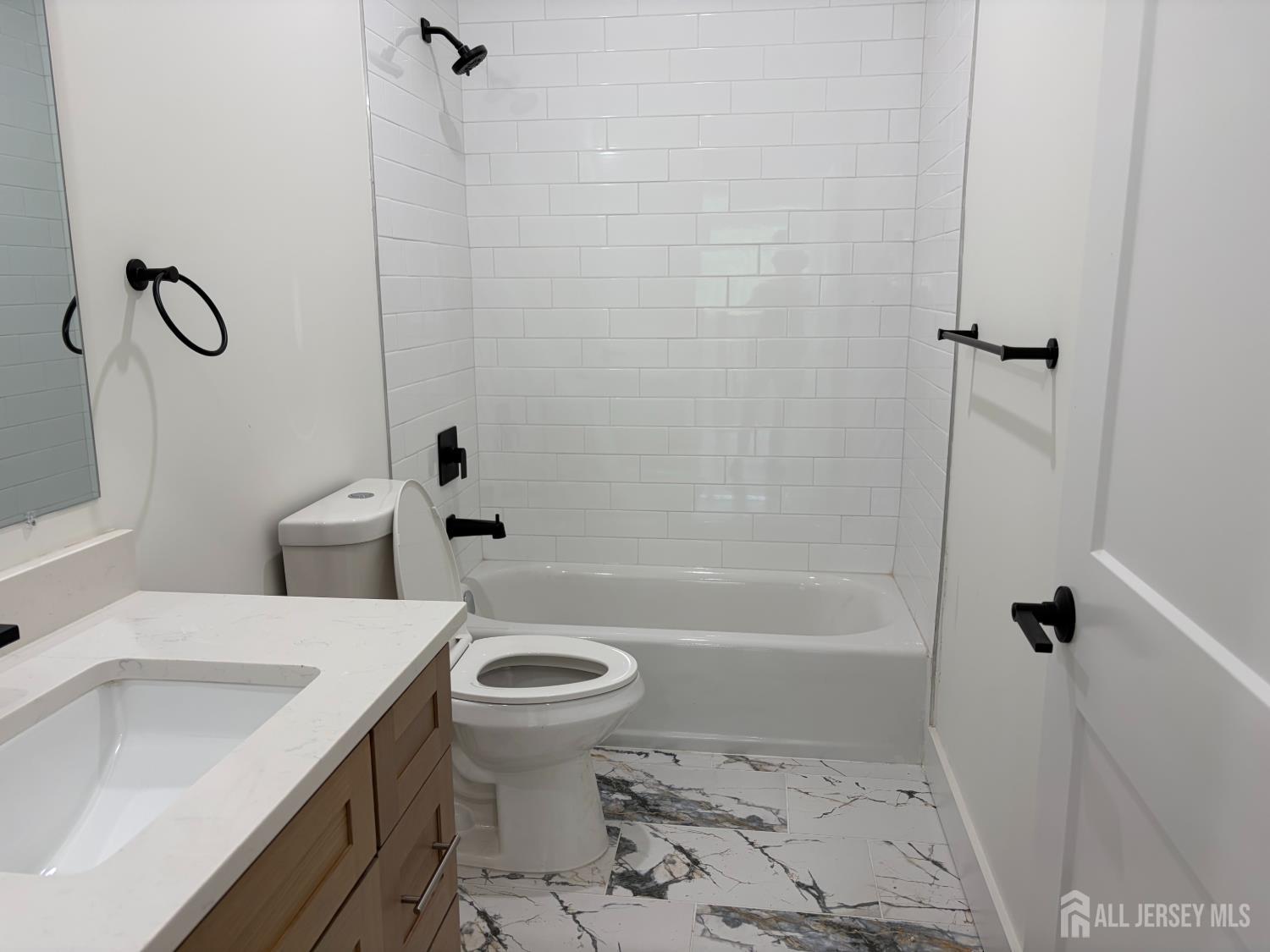 122 Arthur Avenue Colonia NJ 07067
