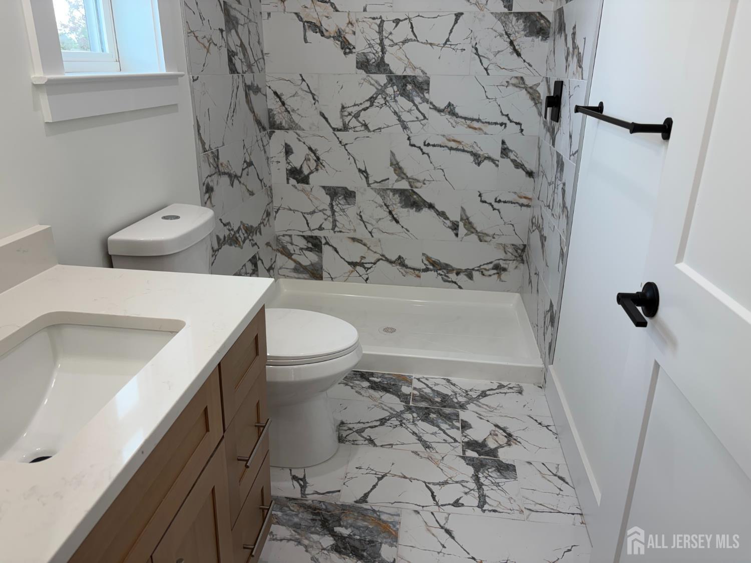 122 Arthur Avenue Colonia NJ 07067