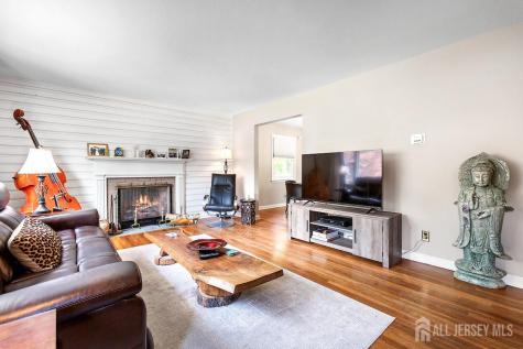 4 Lynbrook Place East Brunswick NJ 08816