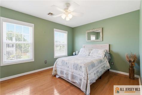 23 Lark Drive South River NJ 08882